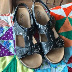Clarks bendables sandals